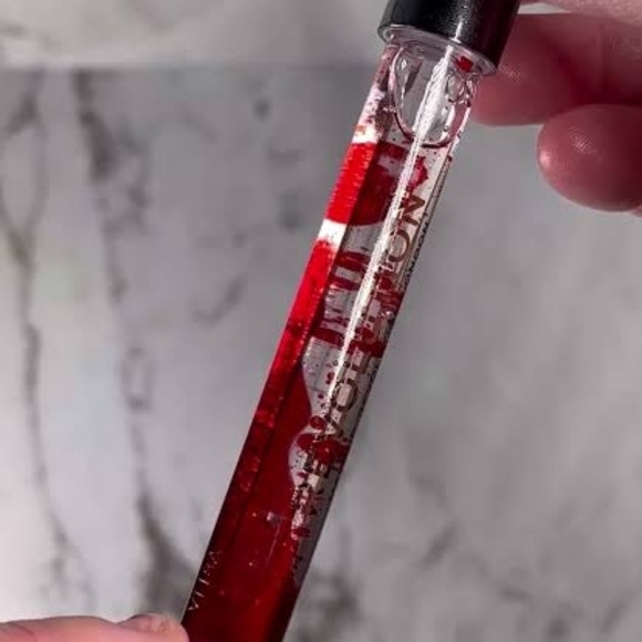 Revolution Midnight Kiss Lip Kit - Red and Black Goth Vampire Dark Academia - Picture 4 of 4